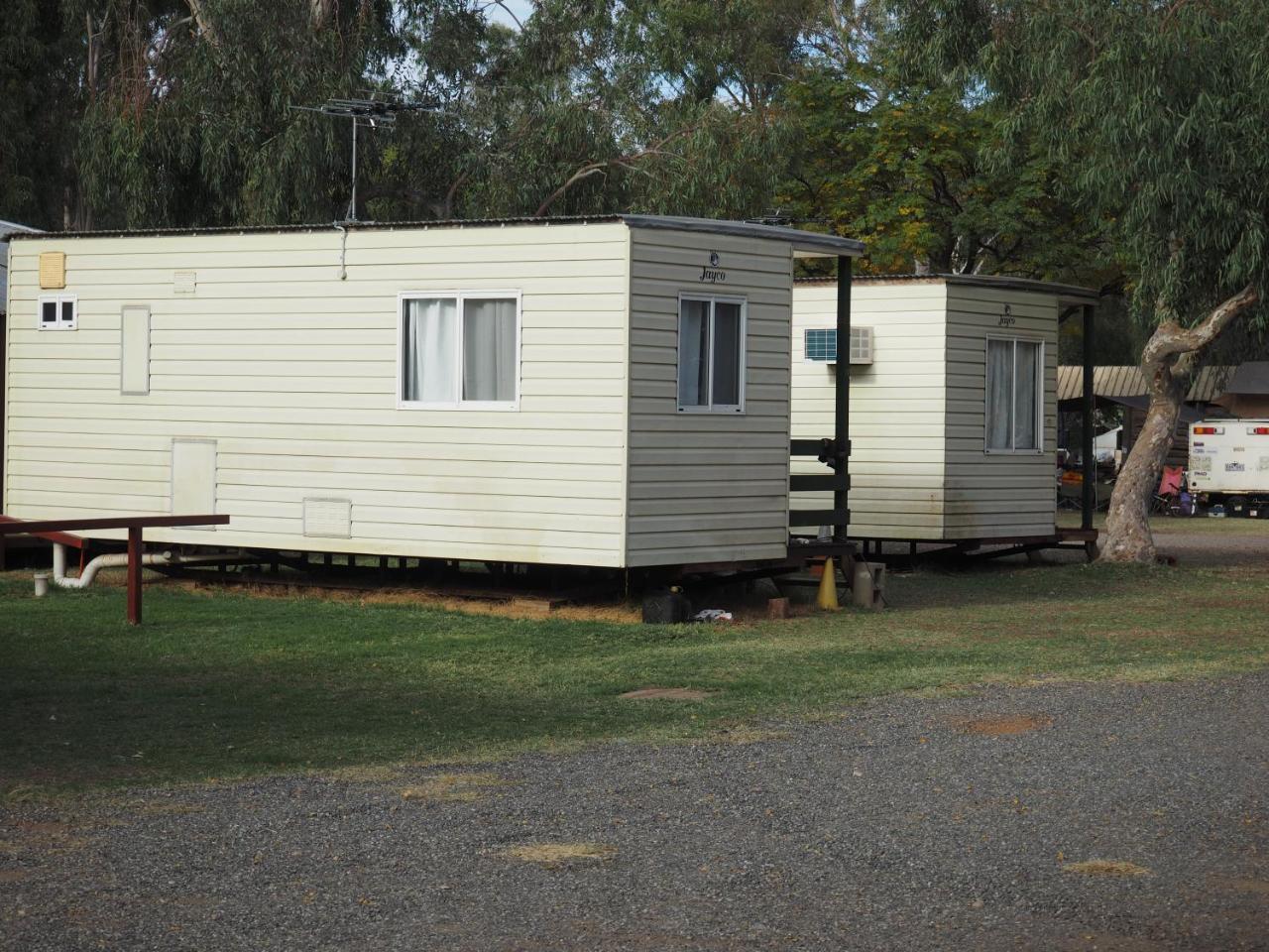 Heritage Caravan Park ينابيع أليس المظهر الخارجي الصورة
